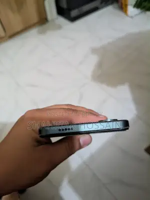 Vivo Y04 128 GB Green