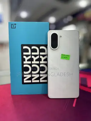 ওয়ানপ্লাস নর্ড সিই ফাইজি ২৫৬ জিবি সাদা