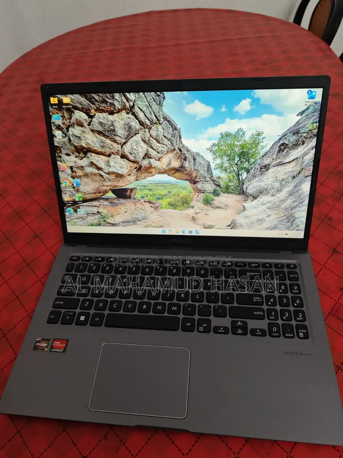 Laptop ASUS VivoBook X540SA 4GB AMD Ryzen 3 SSD 512GB