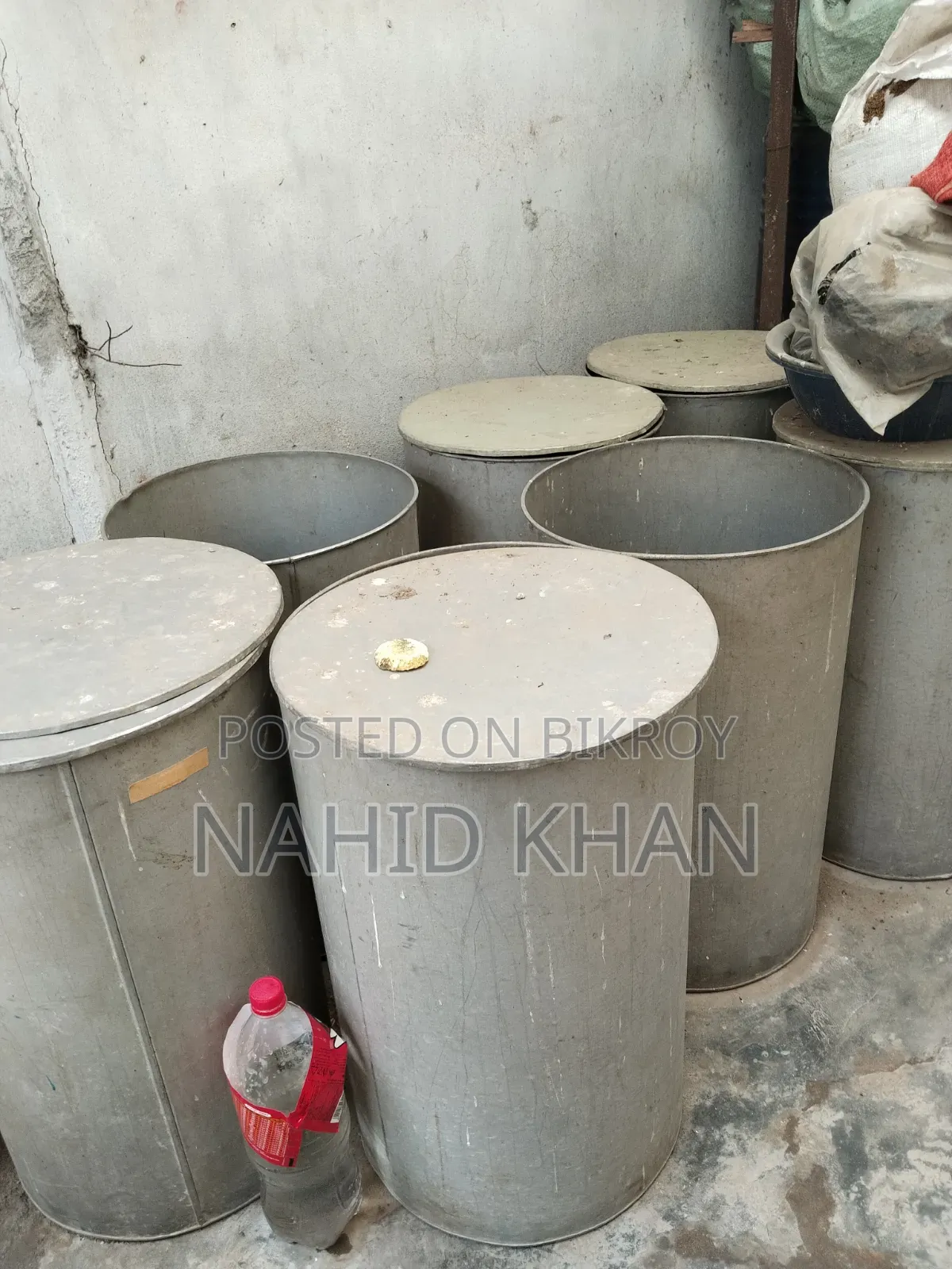 ড্রাম বিক্রি দোকানের