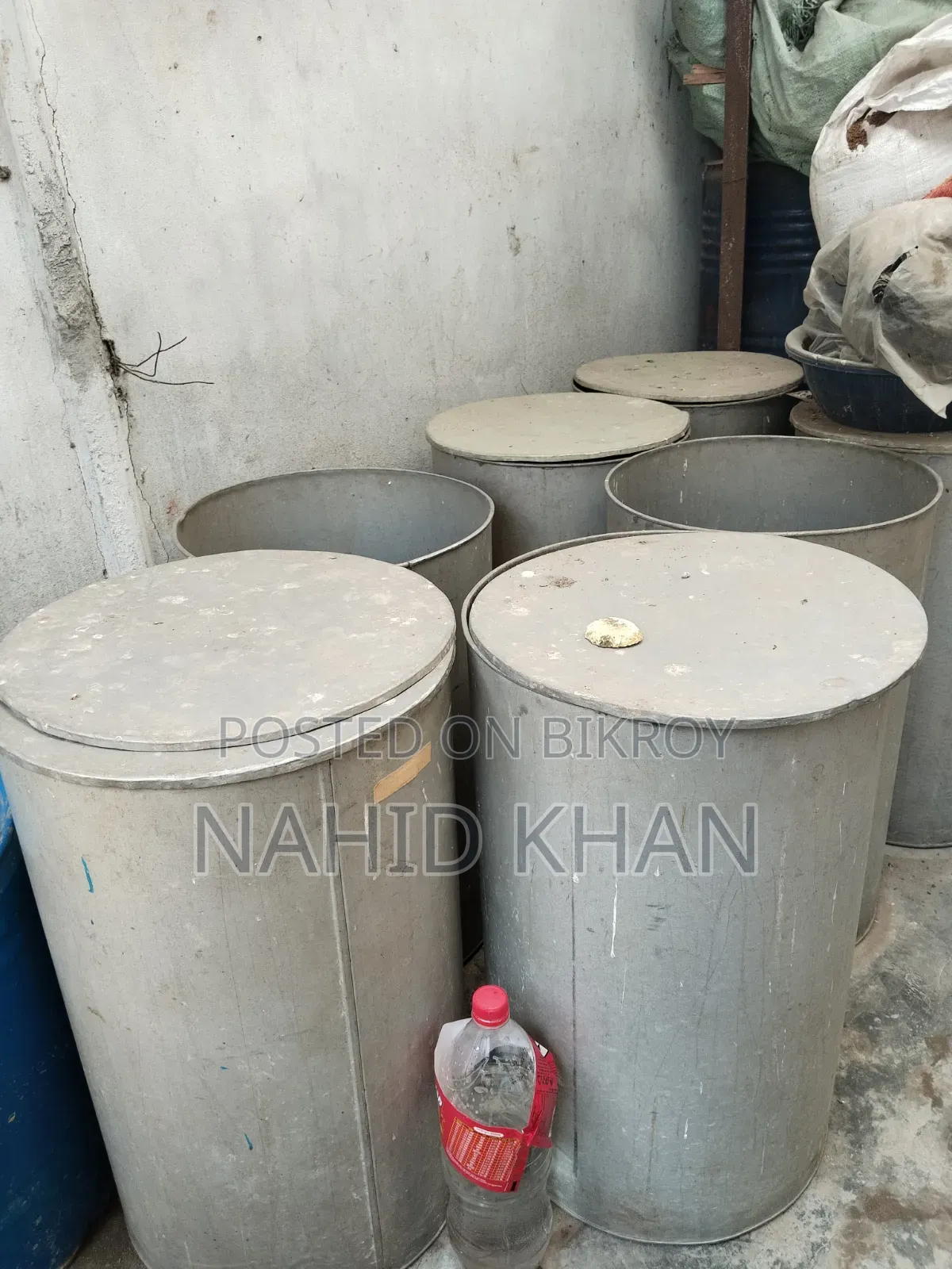 ড্রাম বিক্রি দোকানের