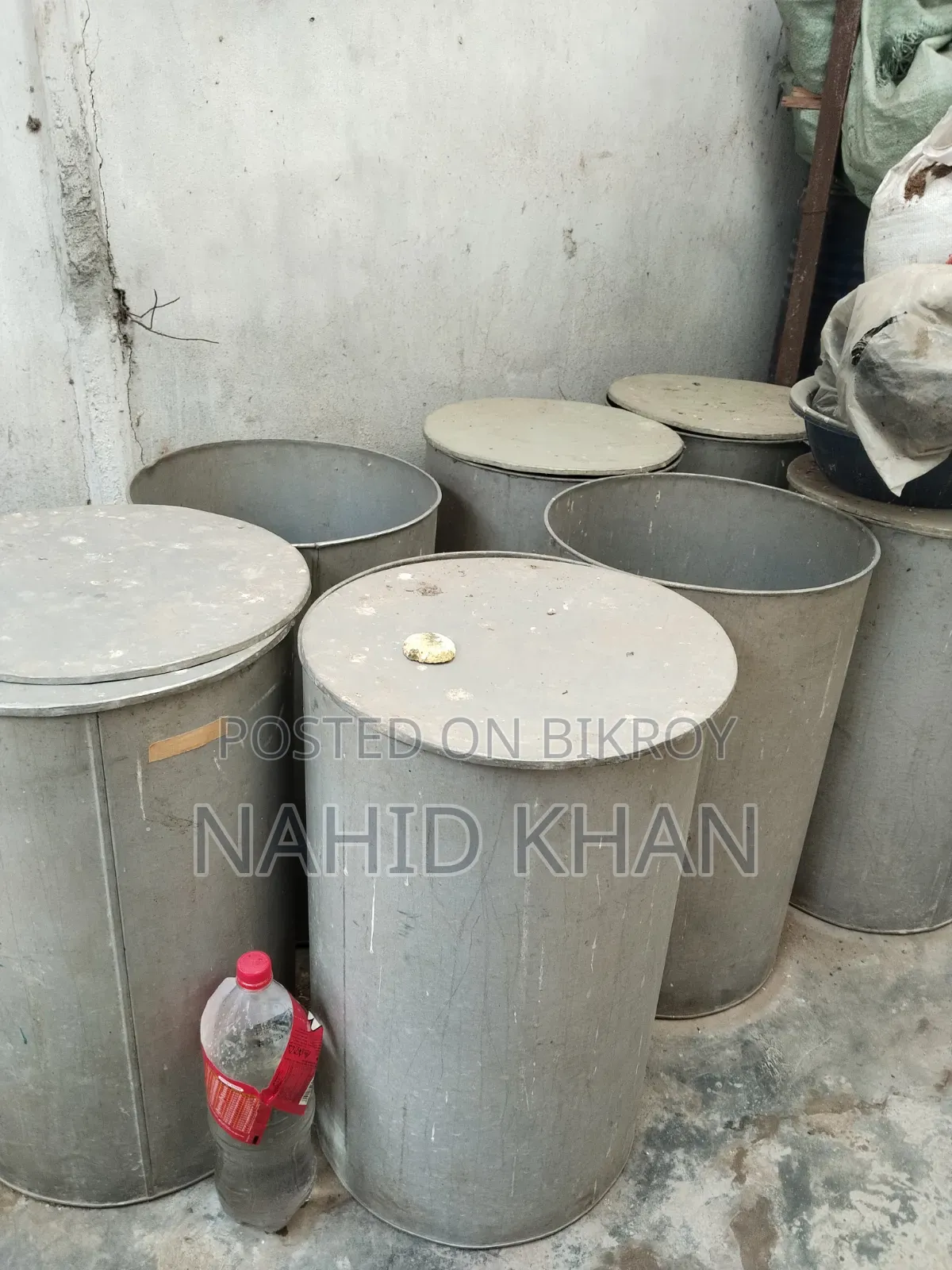 ড্রাম বিক্রি দোকানের