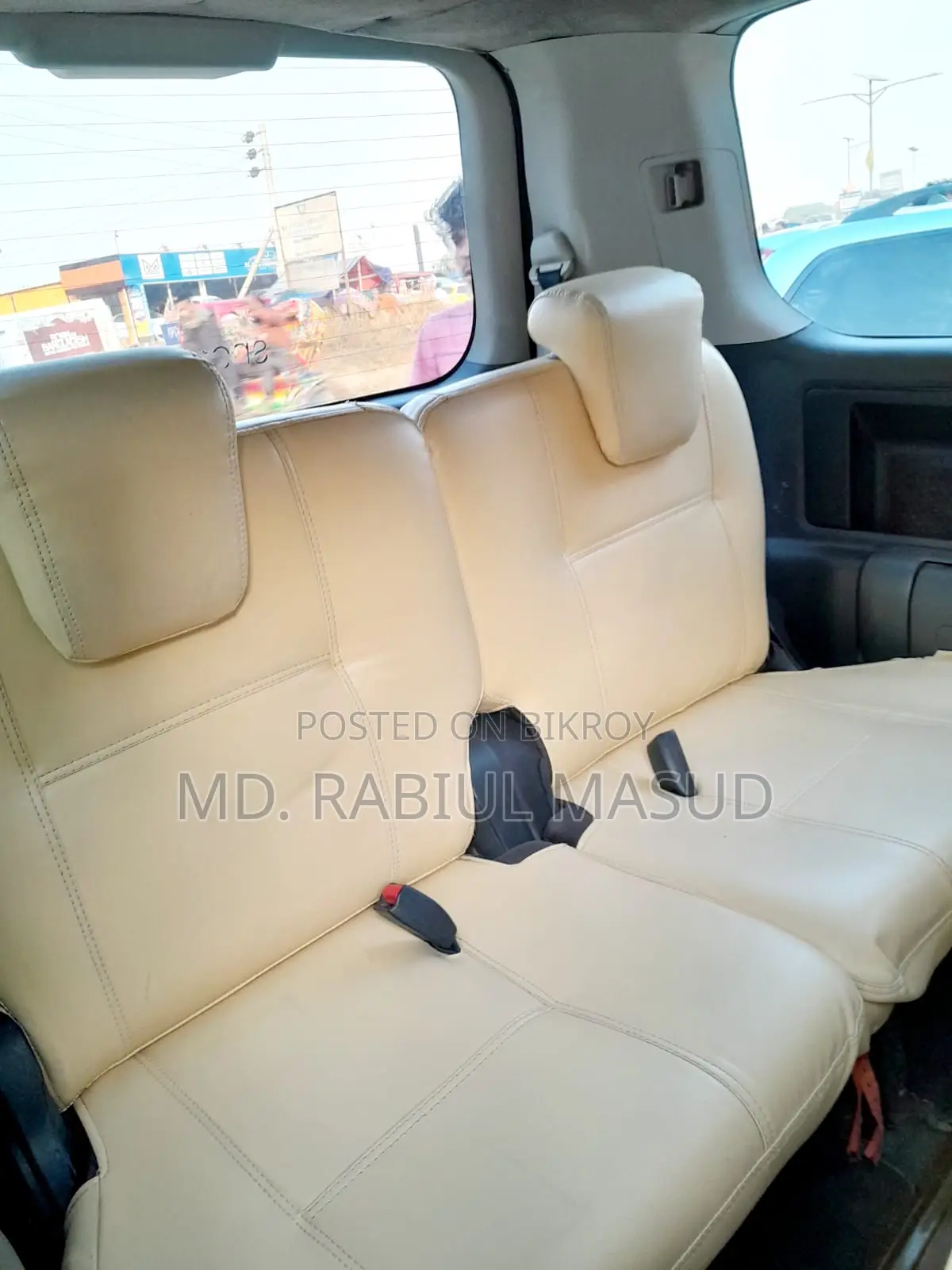 Toyota Noah 2.0 143hp 4WD (8 Seater) 2009 Silver