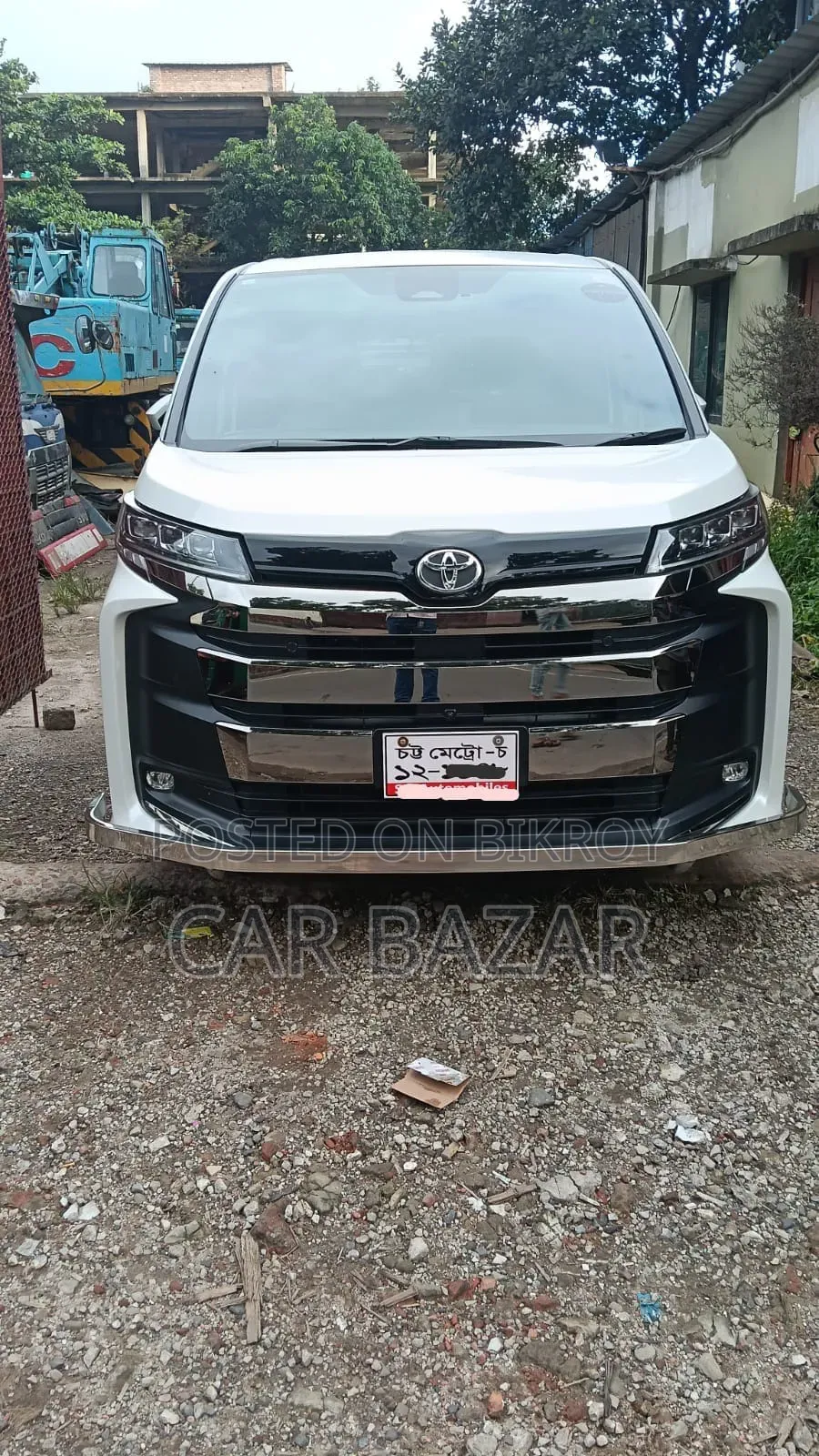 Toyota Noah 2023 Pearl