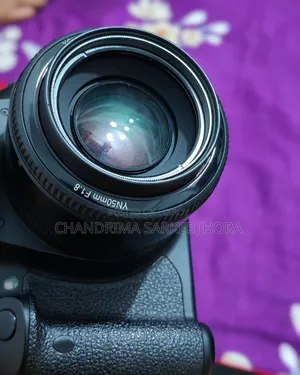 Canon 700D