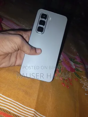 ইনফিনিক্স হট ৫০ প্রো ৪জি ১২৮ জিবি সিলভার