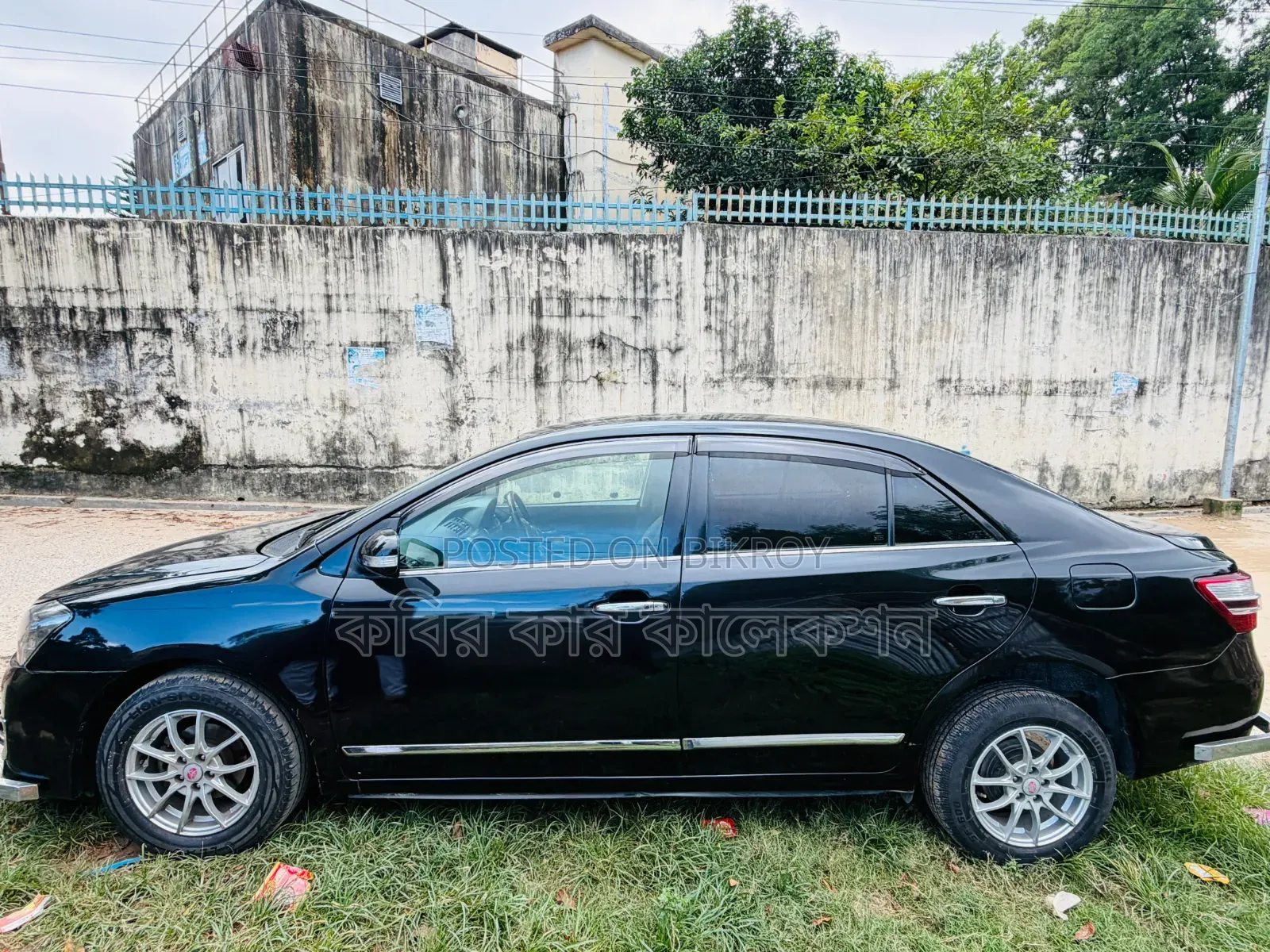 Toyota Premio 2011 Black
