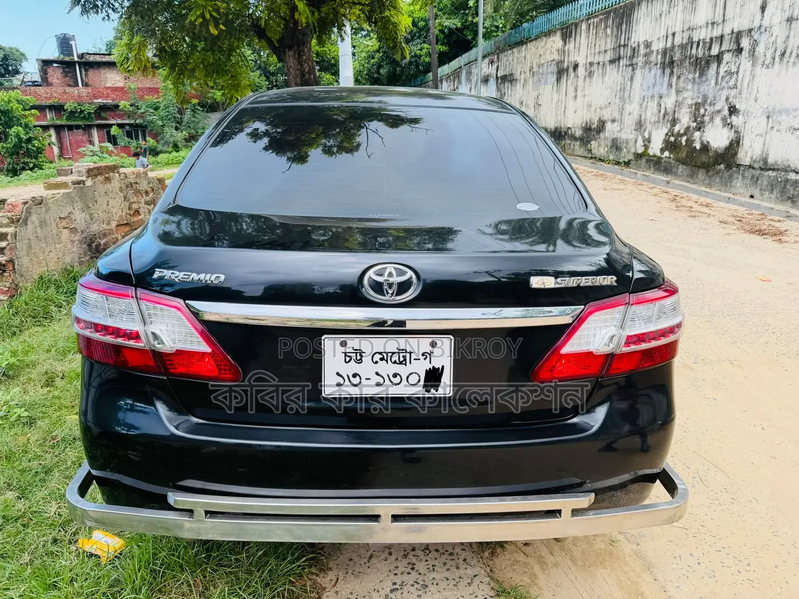 Toyota Premio 2011 Black