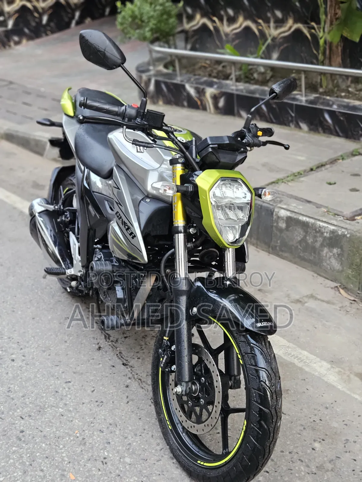 Suzuki Gixxer 2025 Gray