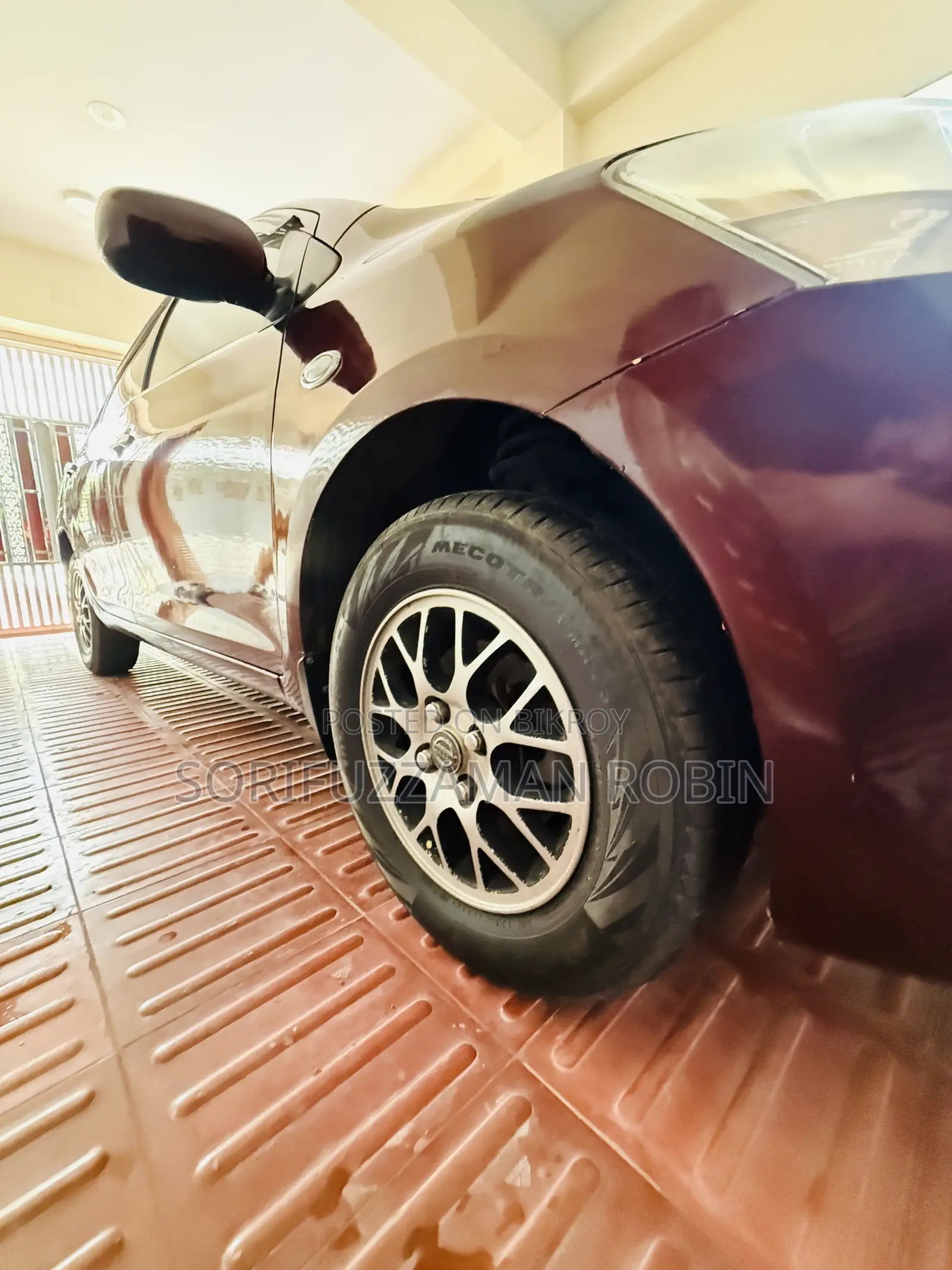 Toyota Yaris 2006 Red