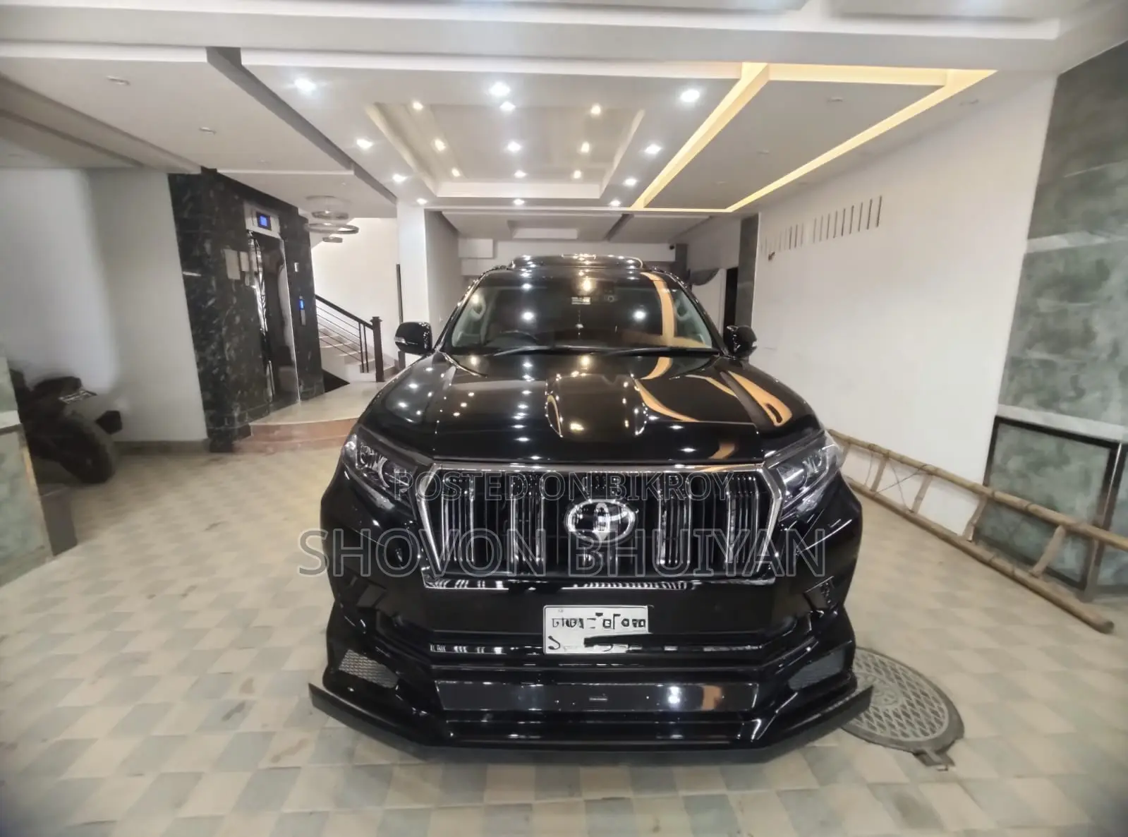 Toyota Land Cruiser Prado 2021 Black