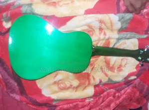 Yamaha Uk 24 Ukulele