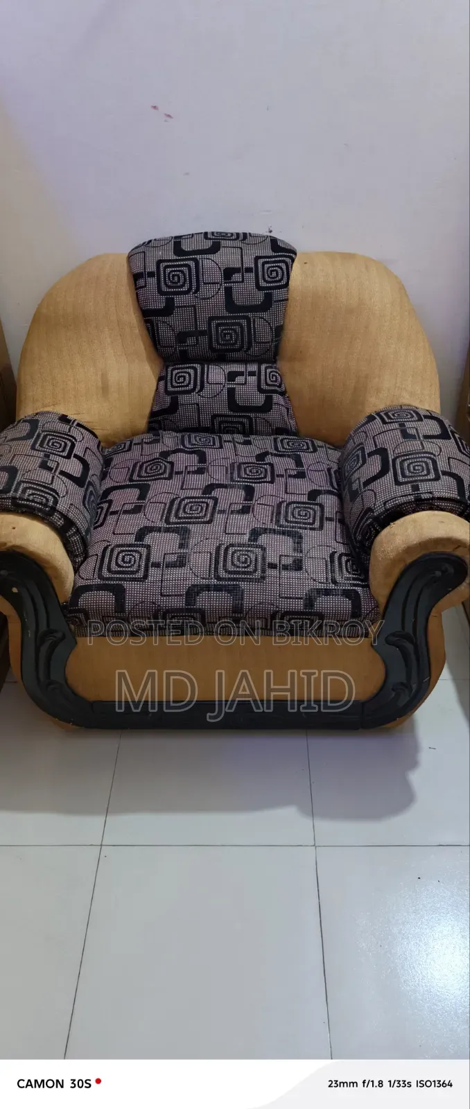 Old Sofa. Selling because I will buy a new one