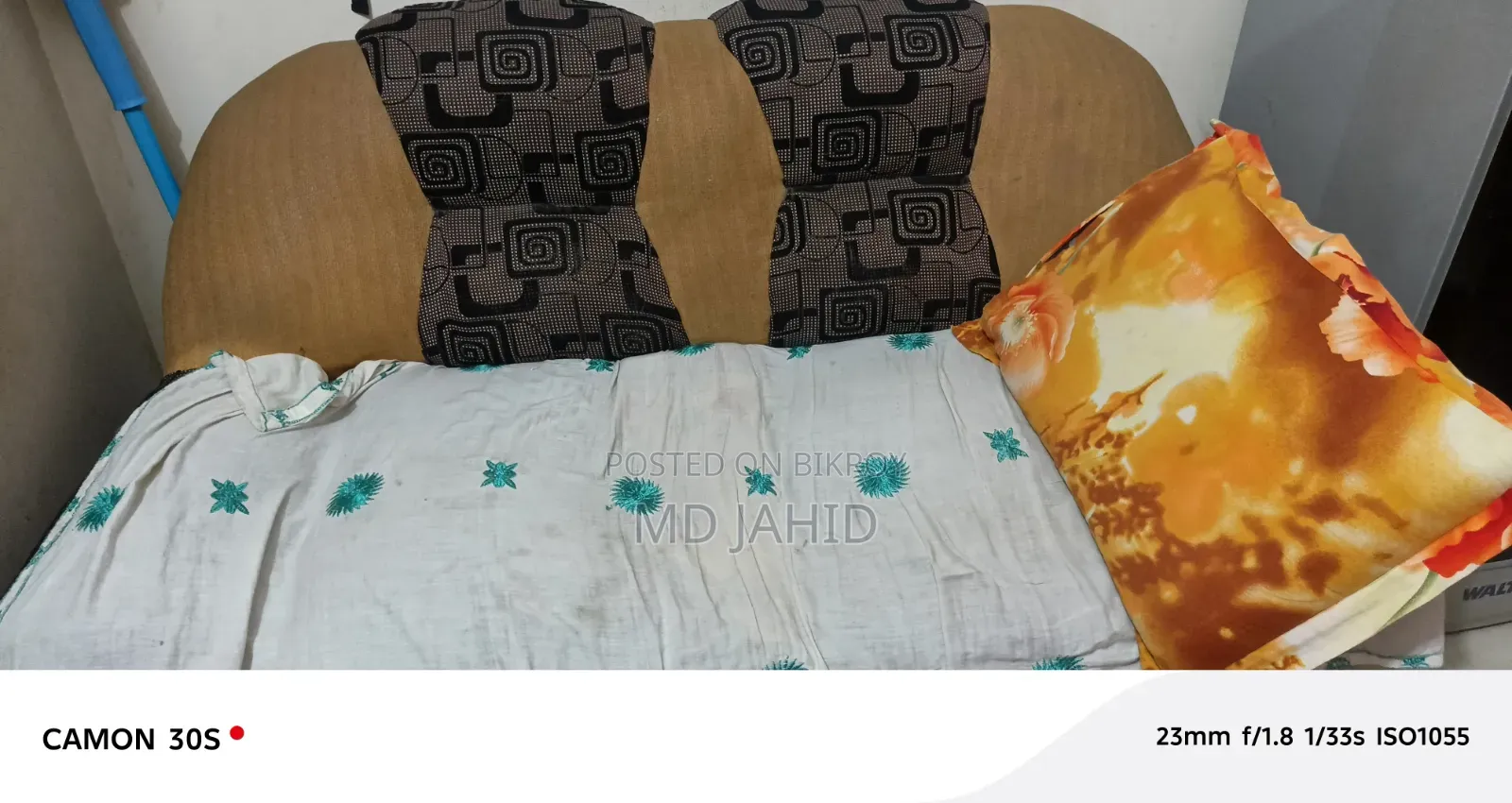 Old Sofa. Selling because I will buy a new one