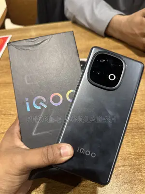 iQOO Z10 256 GB Black