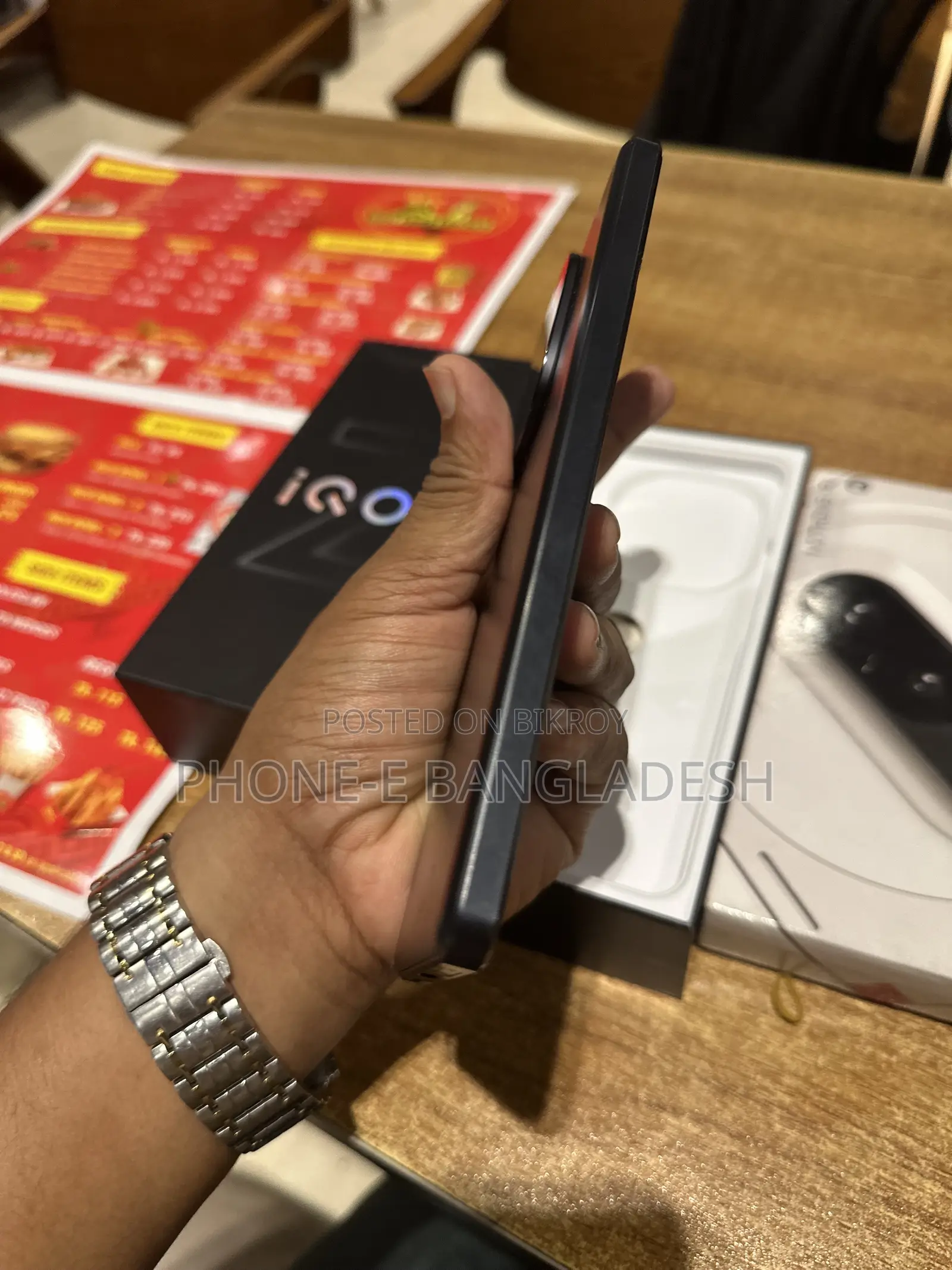 iQOO Z10 256 GB Black