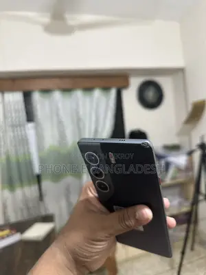 টেকনো ক্যামন ৪০ প্রো ৫জি ২৫৬ জিবি গ্রে