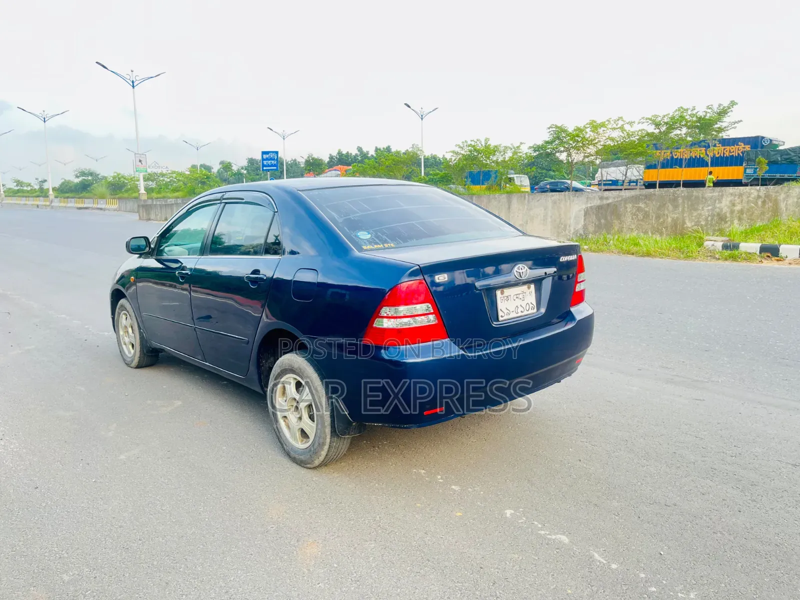 Toyota Corolla 2002 Blue