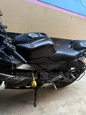 New Yamaha R1 2024 Black