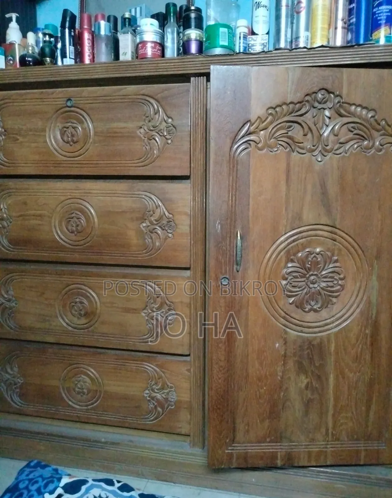 Exquisitely designed wardrobe