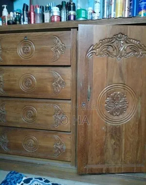Exquisitely designed wardrobe