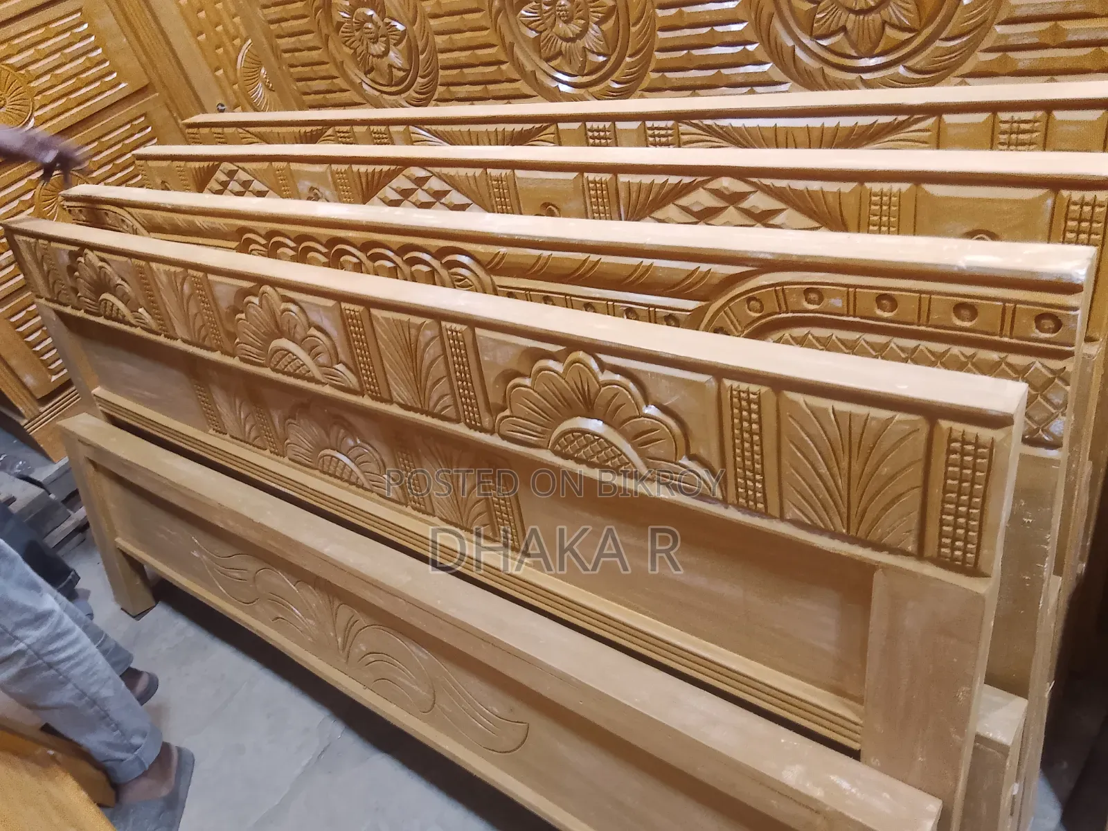 Ma Furniture