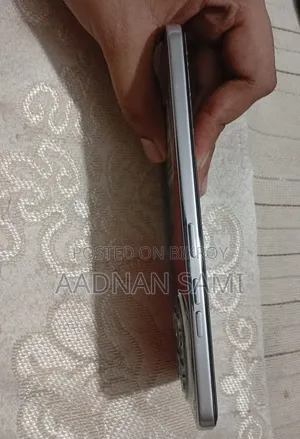 Tecno Spark 30 Pro 256 GB