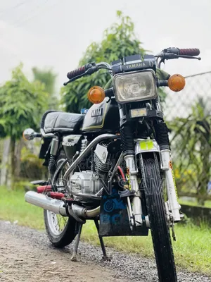 Yamaha 1995 Black