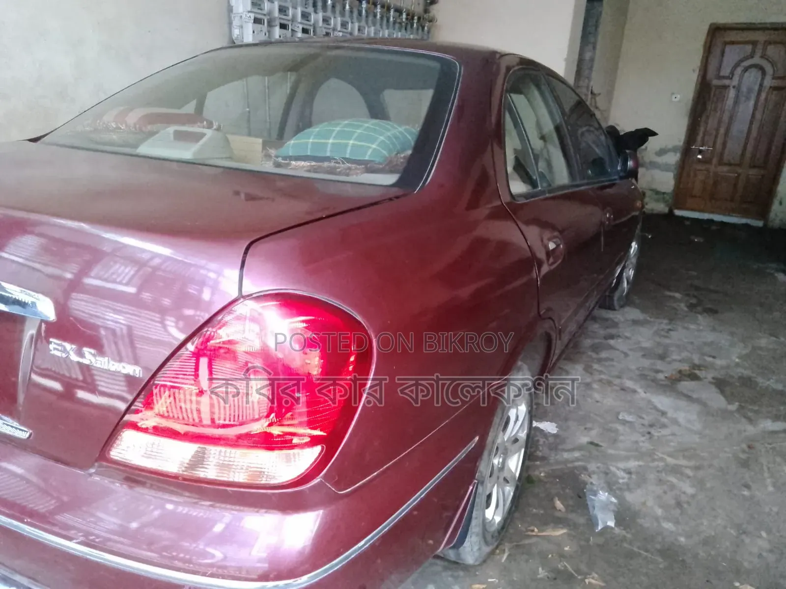 Nissan Sunny 2008 Maroon