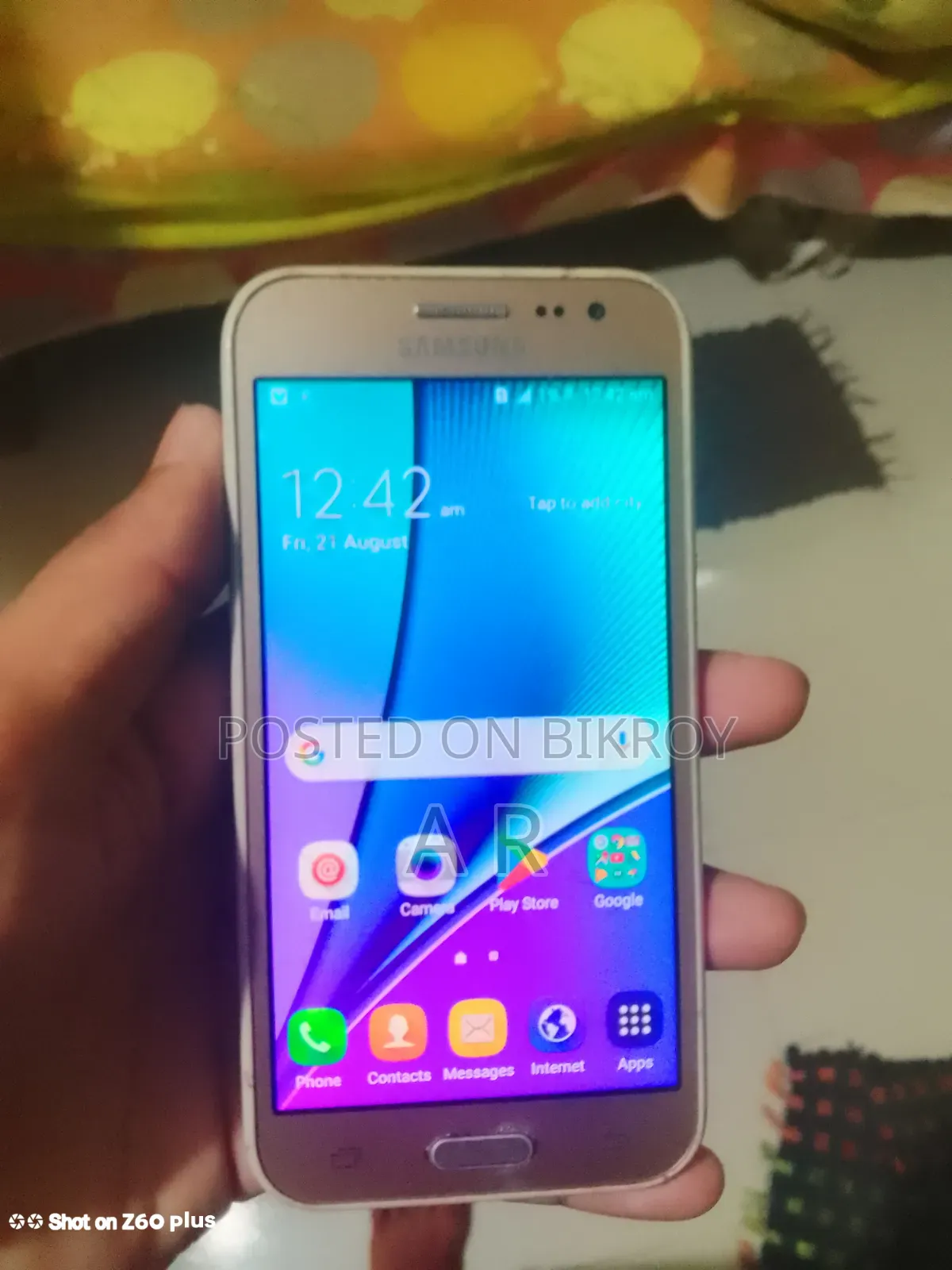 Samsung Galaxy J2 8 GB Gold