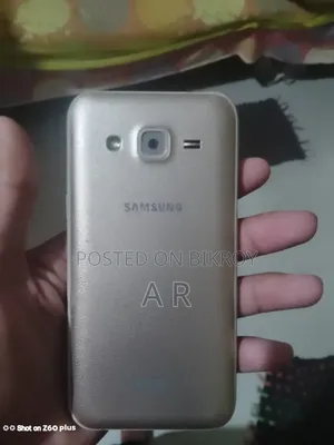 Samsung Galaxy J2 8 GB Gold