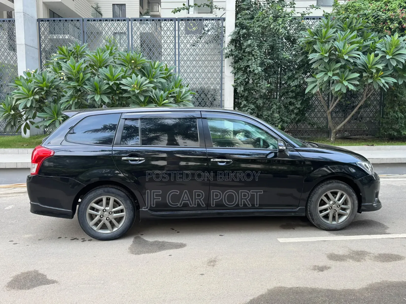 Toyota Corolla Fielder 2014 Black