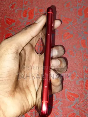 Apple iPhone 11 64 GB Red