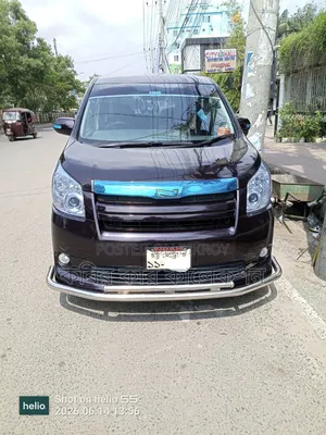 Toyota Noah 2007 Maroon