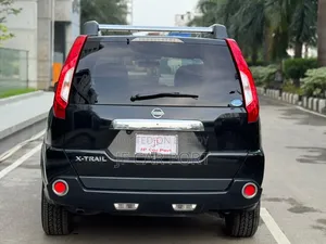 Nissan X-Trail 2012 Black