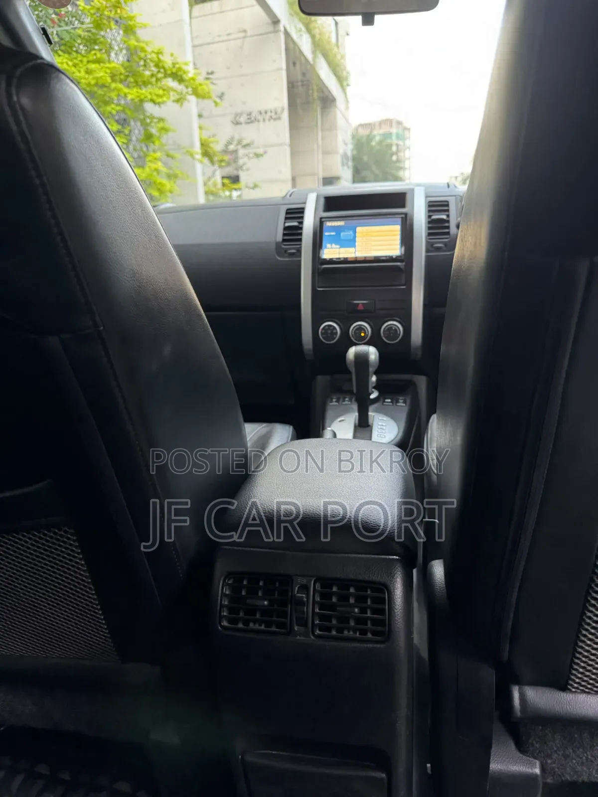 Nissan X-Trail 2012 Black