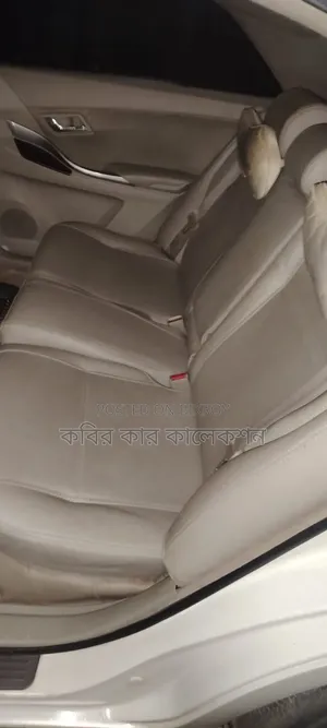 Toyota Allion 2012 Pearl