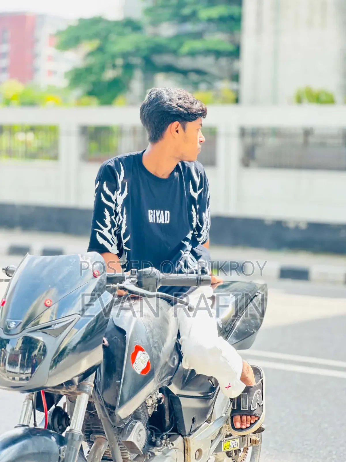 বাজাজ পালসার ১৫০ ২০১২ ব্ল্যাক