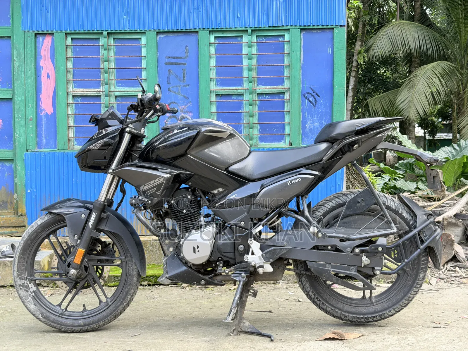 নিউ হিরো এক্সট্রিম ১২৫আর ২০২৫ ব্ল্যাক