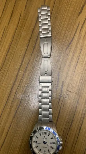 Cairnhill Watch
