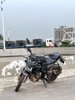 Hero Xtreme 125R 2025 Black