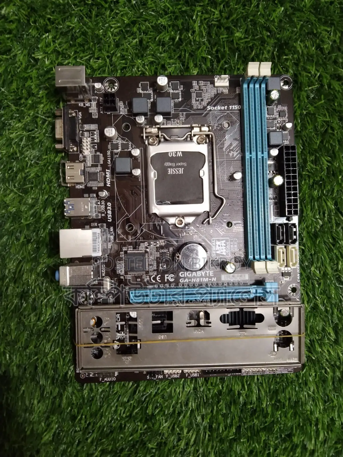 Gigabyte H81 Vga + HDMI Pot 100% Fresh Motherboard