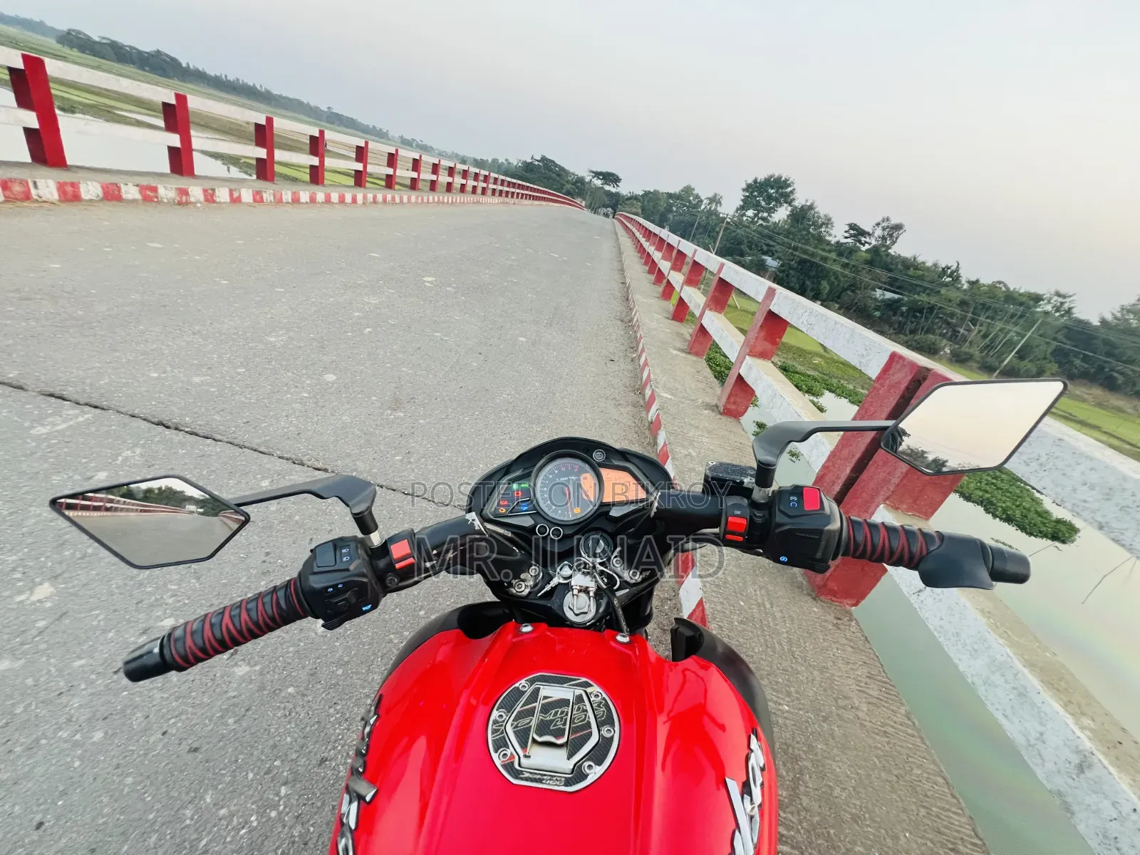 বাজাজ পালসার এনএস ১৬০ ২০২০ রেড