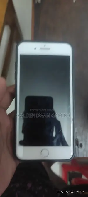 অ্যাপল আইফোন ৭ প্লাস ৩২ জিবি হোয়াইট