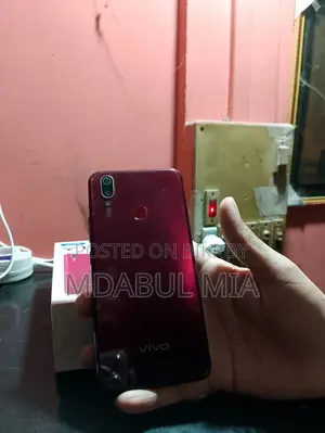Vivo Y11 32 GB Red