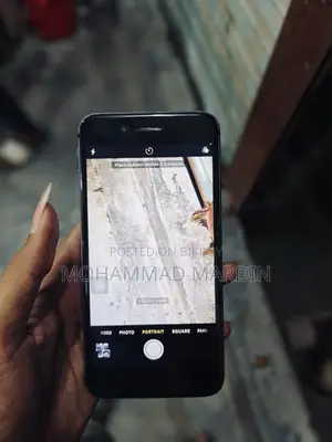 iPhone 8 Plus