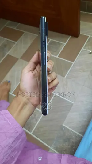 টু ই ৮ জিবি হোয়াইট