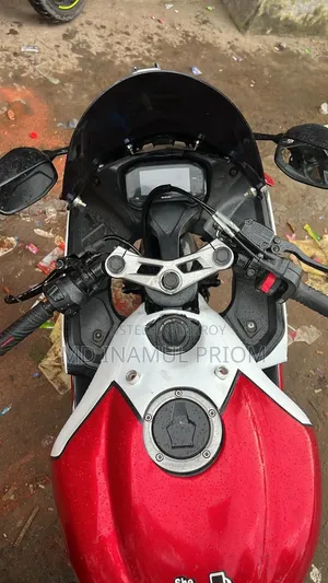 Suzuki GSX-R150 2022