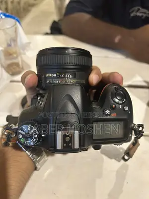 Nikon D7100