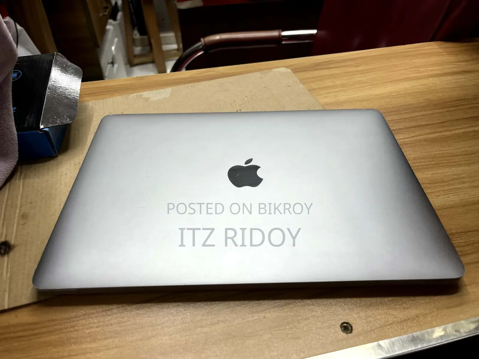 Laptop Apple MacBook Pro 2017 8GB Intel Core I5 SSD 128GB